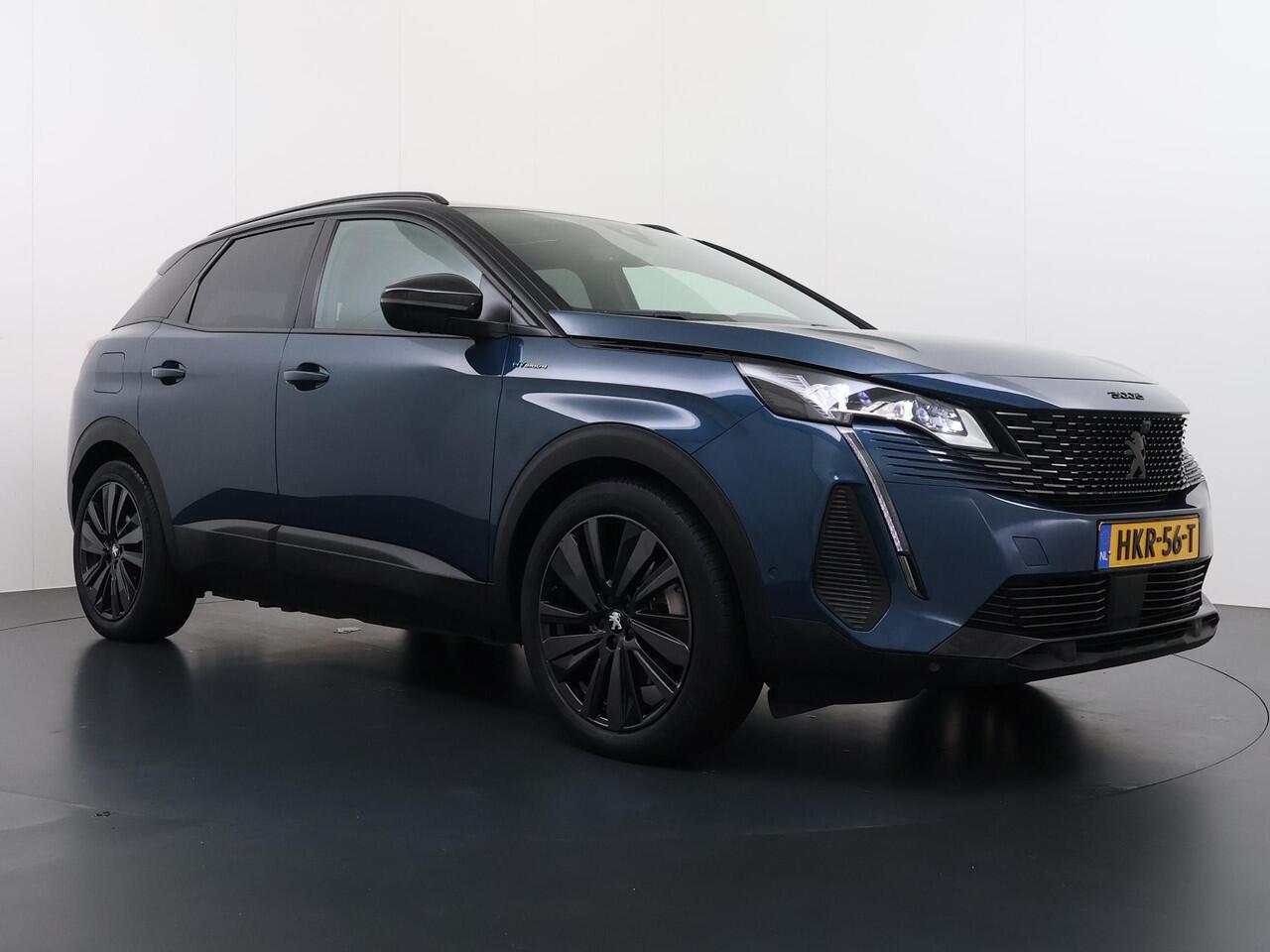 Peugeot 3008 1.6 HYbrid4 300 GT Pack Business VAN: ¤30.900,- VOOR: ¤28.330,- UW EINDEJAARSVOORDEEL: ¤2.570,- | BLACK PACK | PANO DAK | APPLE CARPLAY / ANDROID AUTO | AFN. TREKHAAK | FOCAL AUDIO | 300 PK! | MEM. STOEL MET MASSAGE |