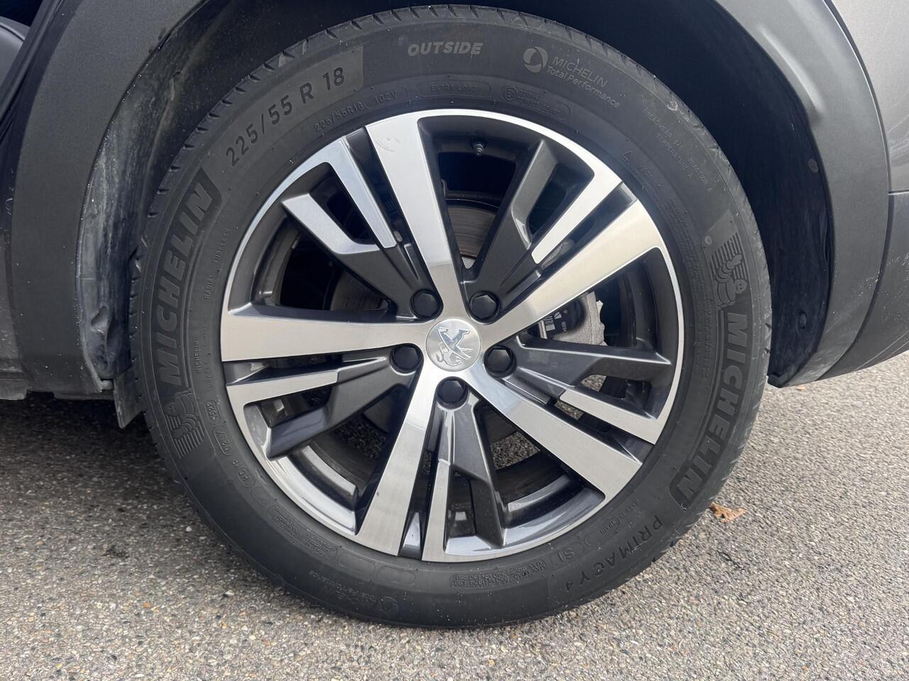 Peugeot 3008 1.6 HYbrid 225 Allure Pack Business PHEV PLUG-IN HYBRIDE | STOELVERWARMING | ADAPTIEVE CRUISE | KEYLESS ENTRY & START | DODEHOEK | CAMERA | VEEL OPTIES | RIJKLAAR GELEVERD MET 12 MND BOVAG GARANTIE