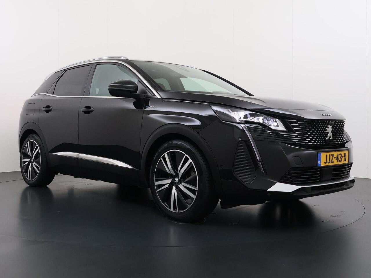 Peugeot 3008 1.6 HYbrid4 300 GT VAN: ¤30.900,- VOOR: ¤27.877,- UW EINDEJAARSVOORDEEL: ¤3.023 | COMPLETE AUTO| PANO| ELEK. ACHTERKLEP| TREKHAAK| ELEK. STOEL + MASSAGE| FOCAL AUDIO| CAMERA ACHTER + VOOR| STOELVERWARMING| ADAP. CRUISE