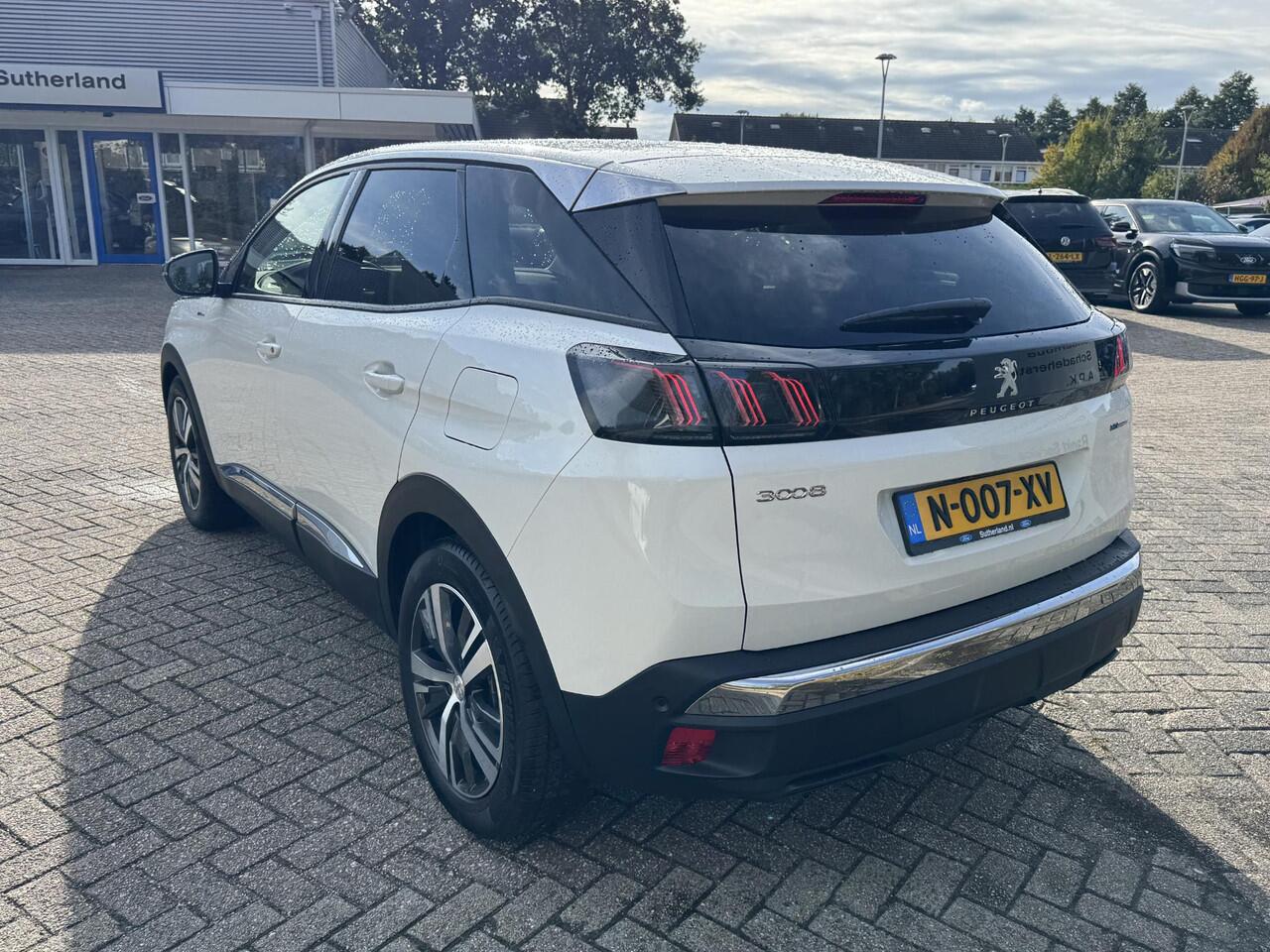 Peugeot 3008 1.6 HYbrid 225 Allure Pack Business 200pk PHEV | Elektrische Achterklep | Stoelverwarming | Dodehoeksensoren