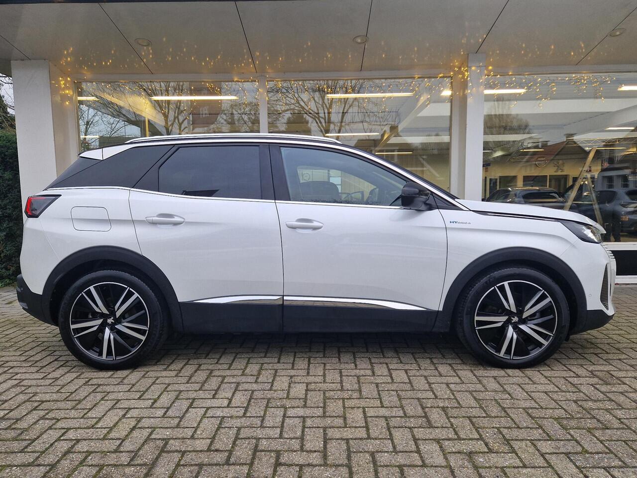 Peugeot 3008 1.6 HYbrid4 300 GT Pack Business | Adaptieve Cruise | Stoelverwarming | 360gr camera's | Elektr. achterklep | Dodehoek detectie