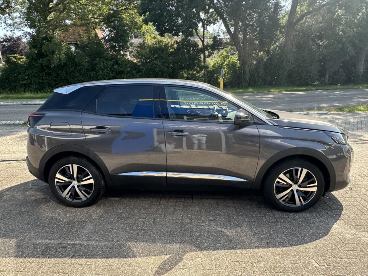Peugeot 3008 1.6 HYbrid BL Allure