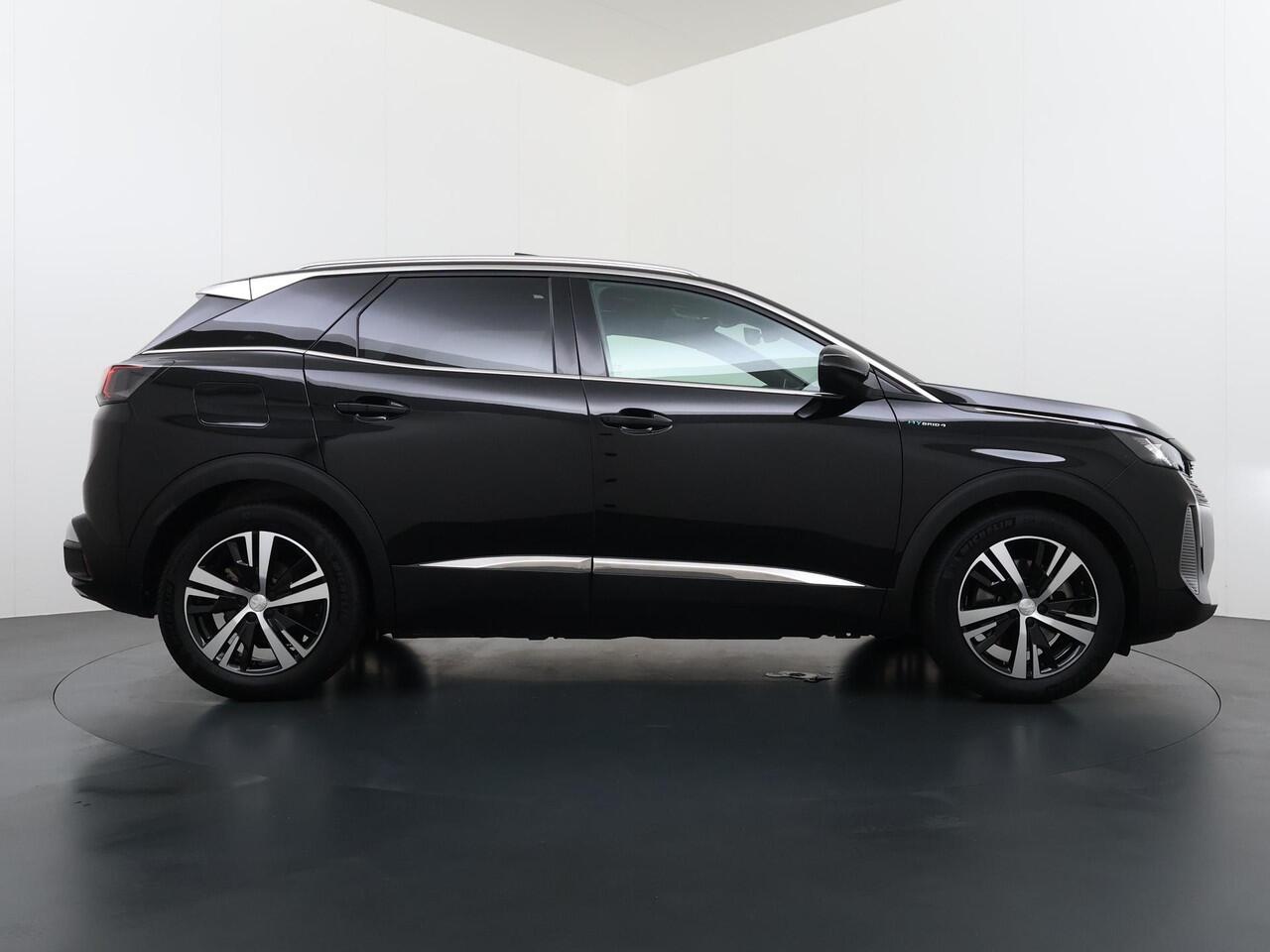 Peugeot 3008 1.6 HYbrid4 300 GT PHEV|300PK!! | PANO| ADAPTIVE CRUISE CONTROL| CAMERA| RIJKLAARPRIJS INCL .12 MND BOVAG GARANTIE