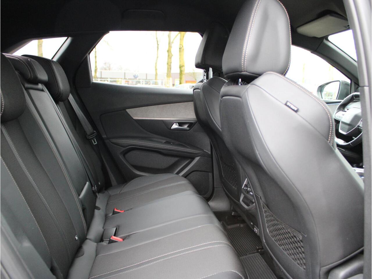 Peugeot 3008 1.2 PureTech GT Automaat | Navi / Camera / Adap Cruise