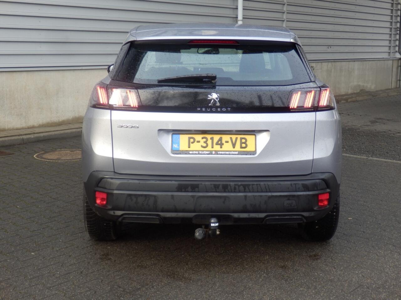 Peugeot 3008 1.2 Pure Tech Pack Business I Carplay I Nav. I Trekhaak I