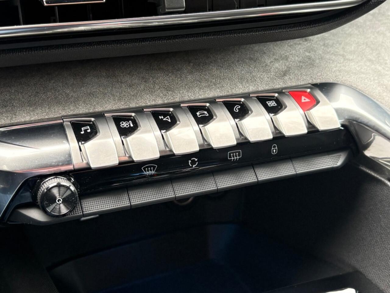 Peugeot 3008 1.2 PURETECH GT AUT. 130PK LED NAVI CARPLAY AIRCO