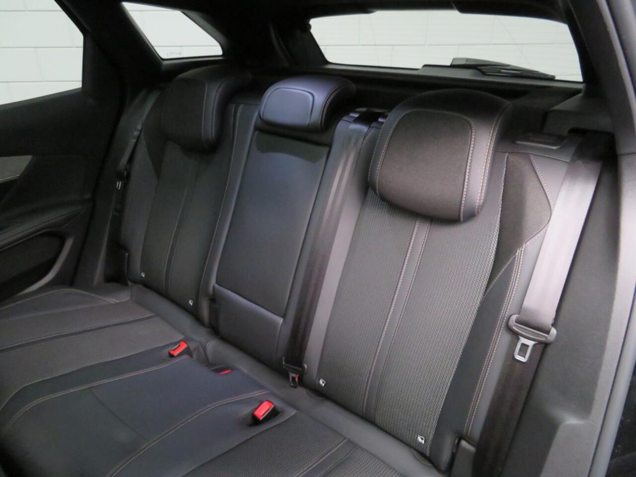 Peugeot 3008 1.6 Plug-in HYbrid4 GT 300 pk e-EAT8