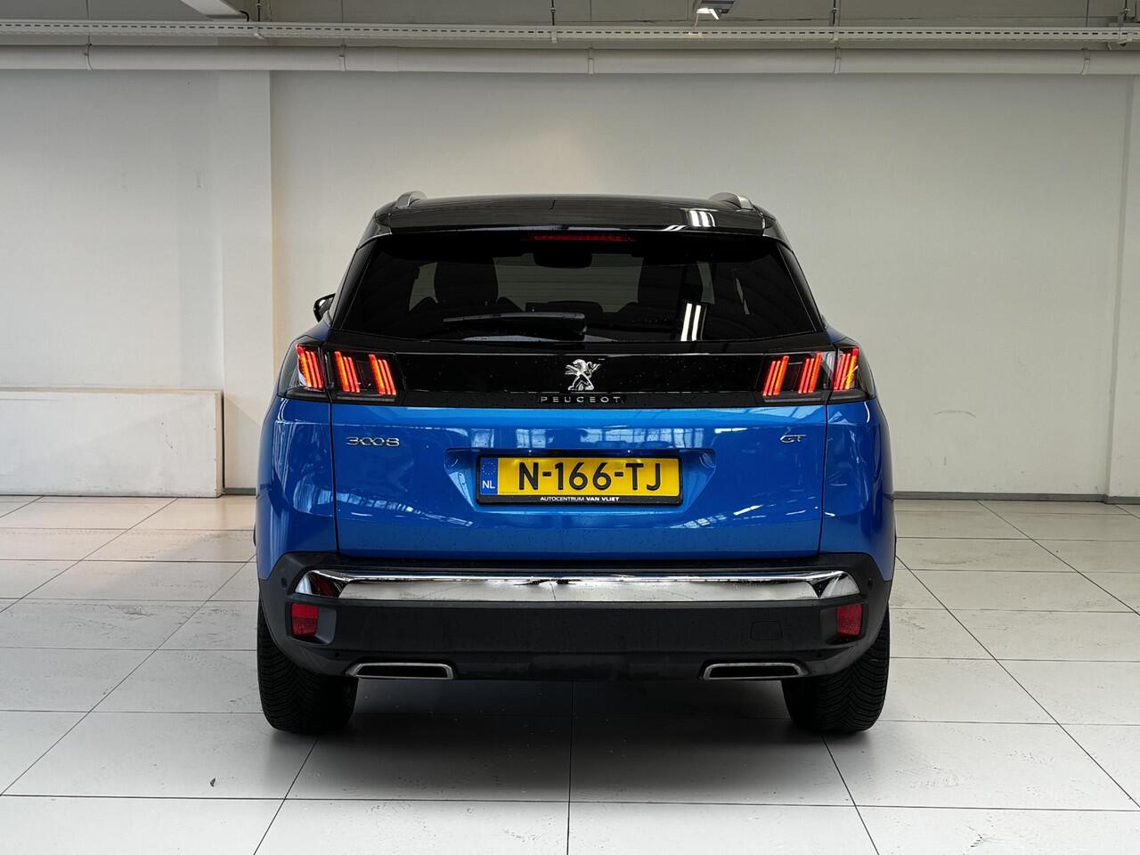 Peugeot 3008 1.2 PureTech GT Alcantara | Stoelverwarming | Navigatie | Elektrische achterklep | Dodehoekdetectie | Achteruitrijcamera