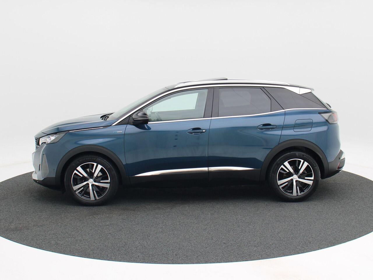 Peugeot 3008 1.6 HYbrid 225 GT Pack Business 225 Pk | Panoramadak | Focal Audio | Adaptive Cruise | Camera | Carplay | Climate Control | 18 Inch | 48.300 Km