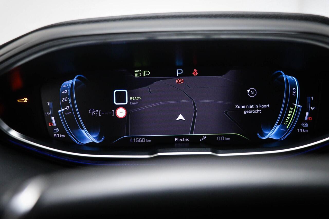 Peugeot 3008 1.6 HYbrid4 300 GT Pack Business | PANORAMADAK | SFEERVERLICHTING | HALF LEDER | DAB | APPLE | CAMERA