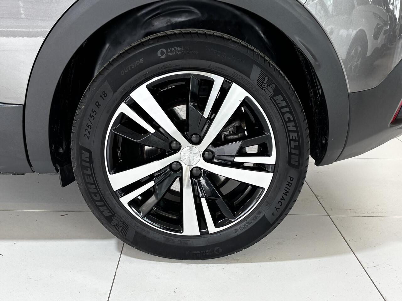 Peugeot 3008 1.2 PureTech GT Panoramadak | Navigatie | Trekhaak | Achteruitrijcamera