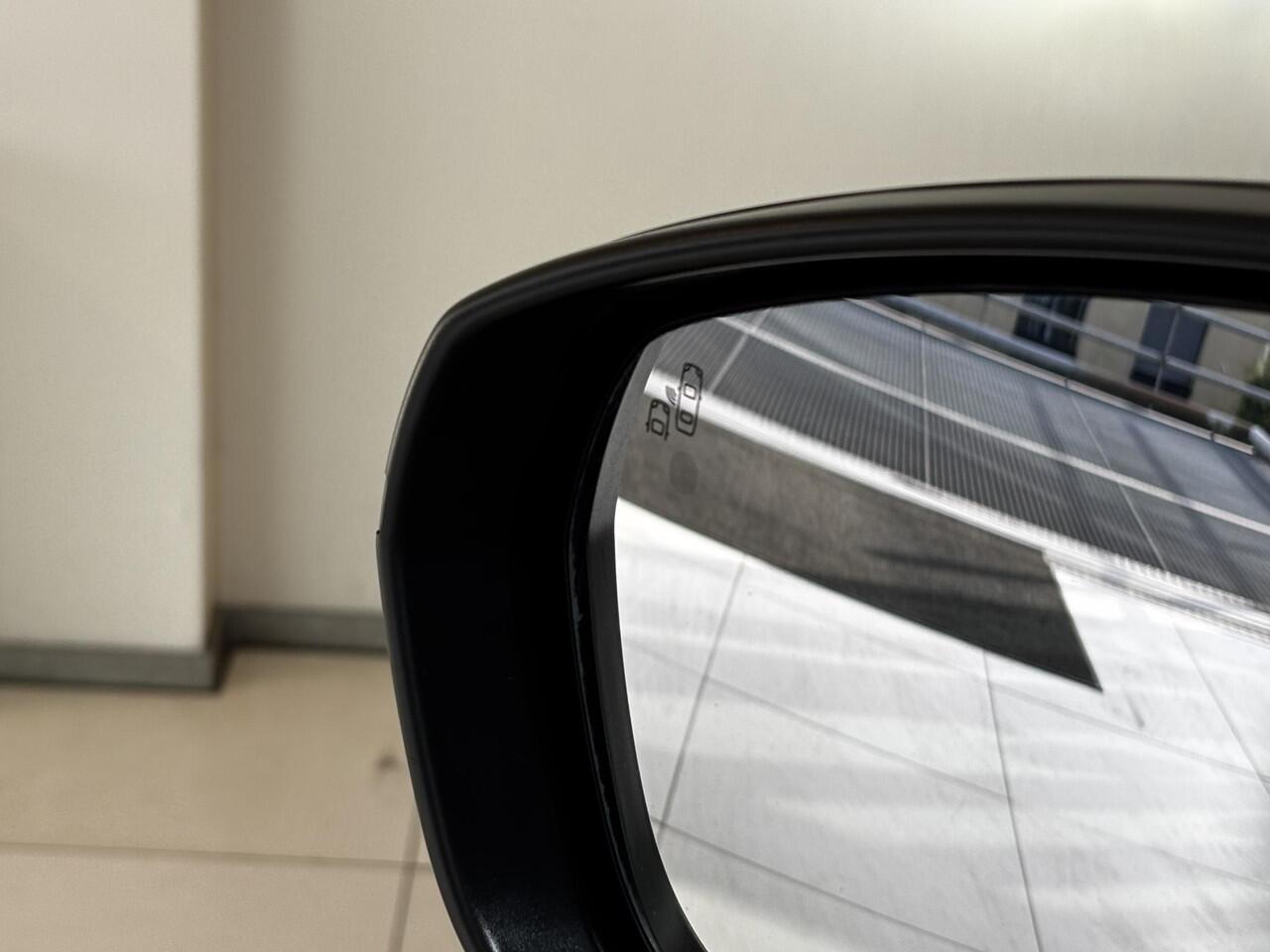 Peugeot 3008 1.2 PureTech GT Panoramadak | Navigatie | Trekhaak | Achteruitrijcamera