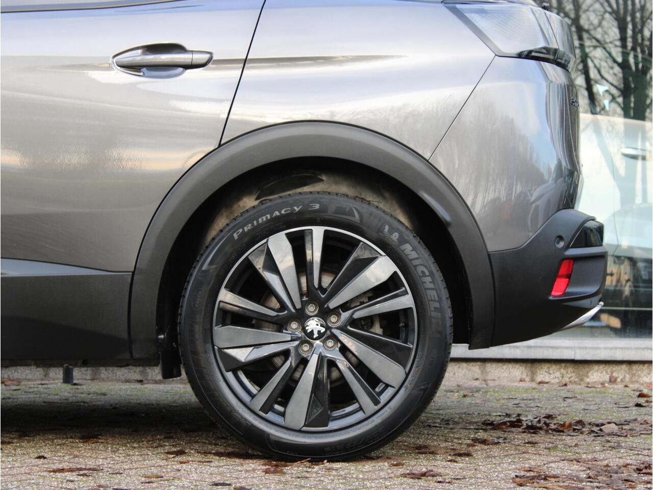 Peugeot 3008 1.2 PT GT | Automaat | Black Pack / Camera / Stoelverw. / Navi / Adapt. Cruise