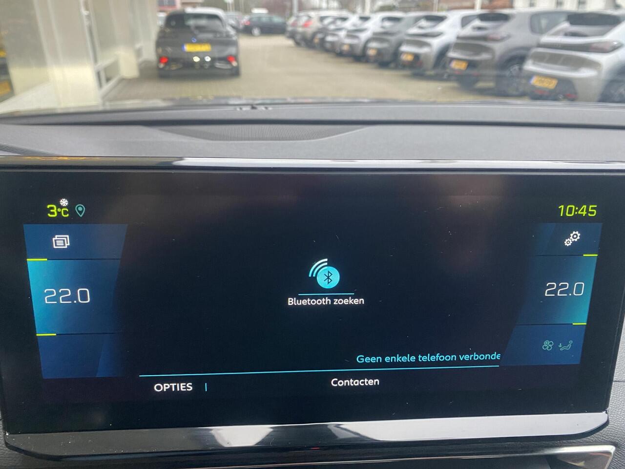 Peugeot 3008 1.6 HYbrid4 300 GT | Automaat | Achteruitrijcamera | Stoelverwarming voor | Navigatiesysteem | Apple carplay | Electronic climate control