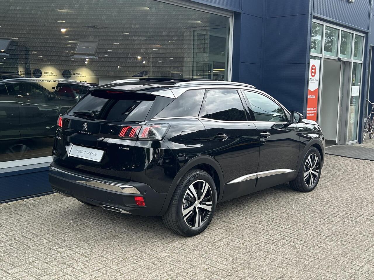Peugeot 3008 1.6 HYbrid 225 GT |Trekhaak afn kogel| Automaat | Panorama Schuif-/Kanteldak | Navigatie | Camera | Adaptieve Cruise Control | Hoge Zitpositie | Climate Control | LED Verlichting | Keyless Entry | Dode Hoek Detectie |