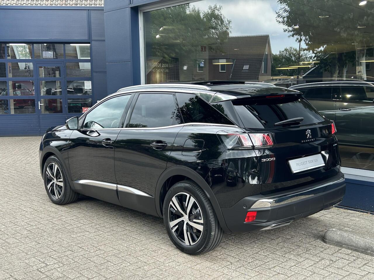 Peugeot 3008 1.6 HYbrid 225 GT |Trekhaak afn kogel| Automaat | Panorama Schuif-/Kanteldak | Navigatie | Camera | Adaptieve Cruise Control | Hoge Zitpositie | Climate Control | LED Verlichting | Keyless Entry | Dode Hoek Detectie |
