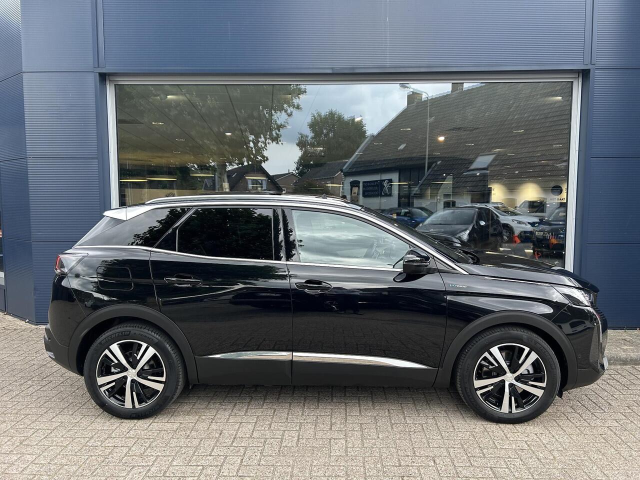 Peugeot 3008 1.6 HYbrid 225 GT |Trekhaak afn kogel| Automaat | Panorama Schuif-/Kanteldak | Navigatie | Camera | Adaptieve Cruise Control | Hoge Zitpositie | Climate Control | LED Verlichting | Keyless Entry | Dode Hoek Detectie |
