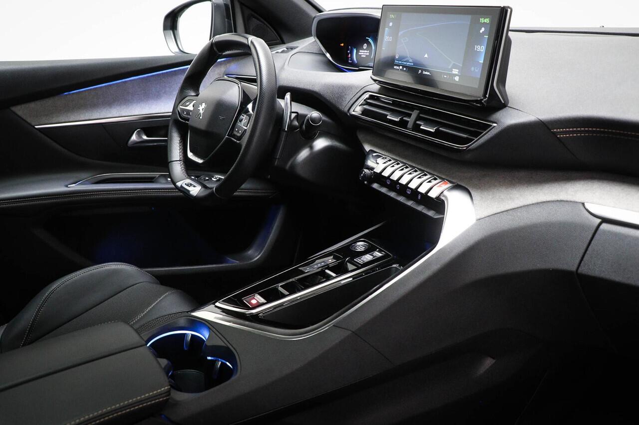 Peugeot 3008 1.6 HYbrid 225 GT | PANORAMADAK | SFEERVERLICHTING | DAB | APPLE | CAMERA