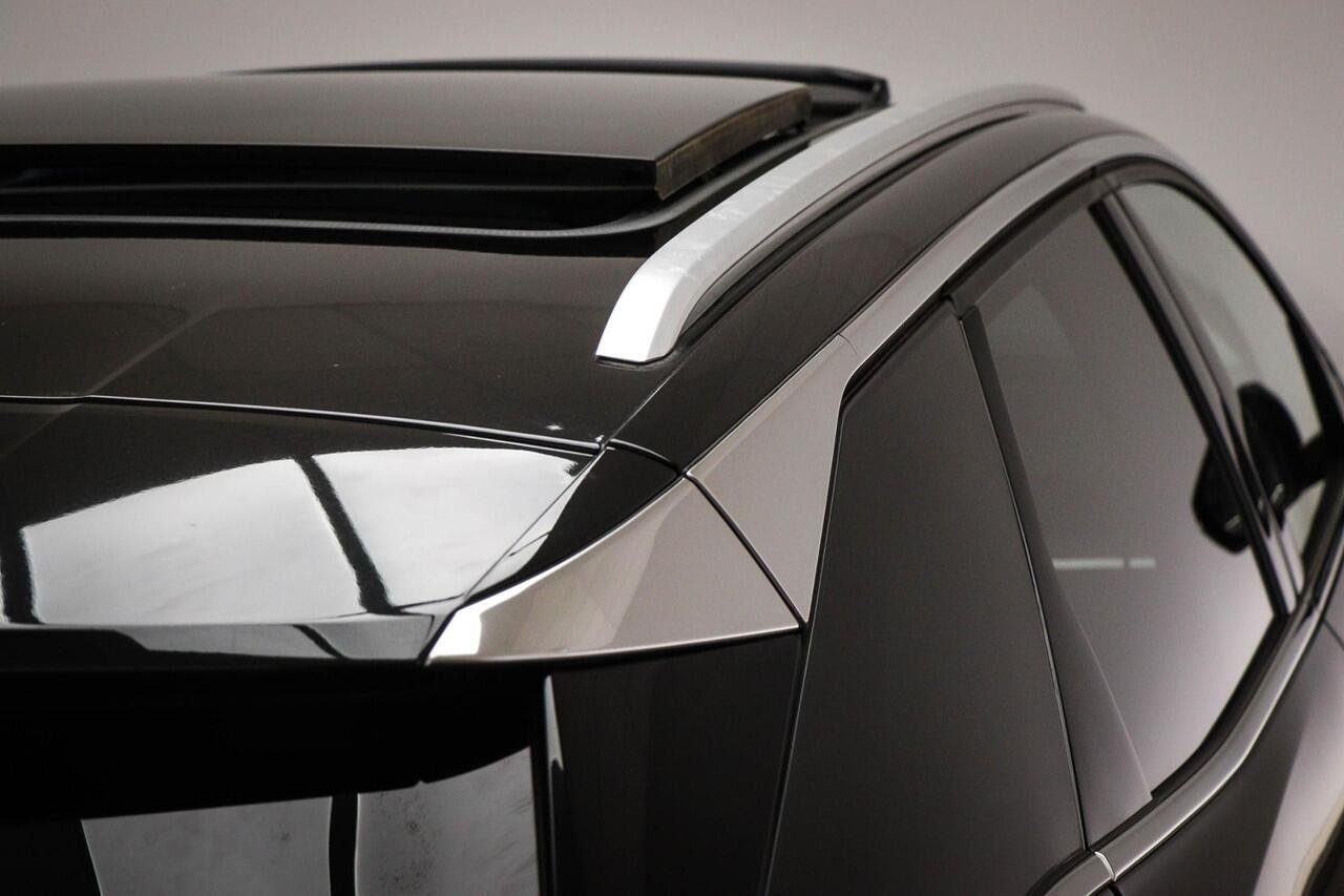 Peugeot 3008 1.6 HYbrid 225 GT | PANORAMADAK | SFEERVERLICHTING | DAB | APPLE | CAMERA