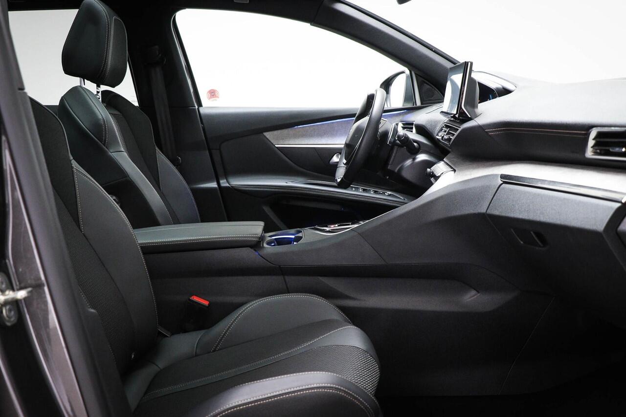 Peugeot 3008 1.6 HYbrid 225 GT | PANORAMADAK | SFEERVERLICHTING | DAB | APPLE | CAMERA