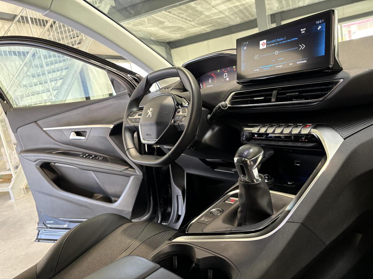 Peugeot 3008 1.2 PureTech Allure Pack Business