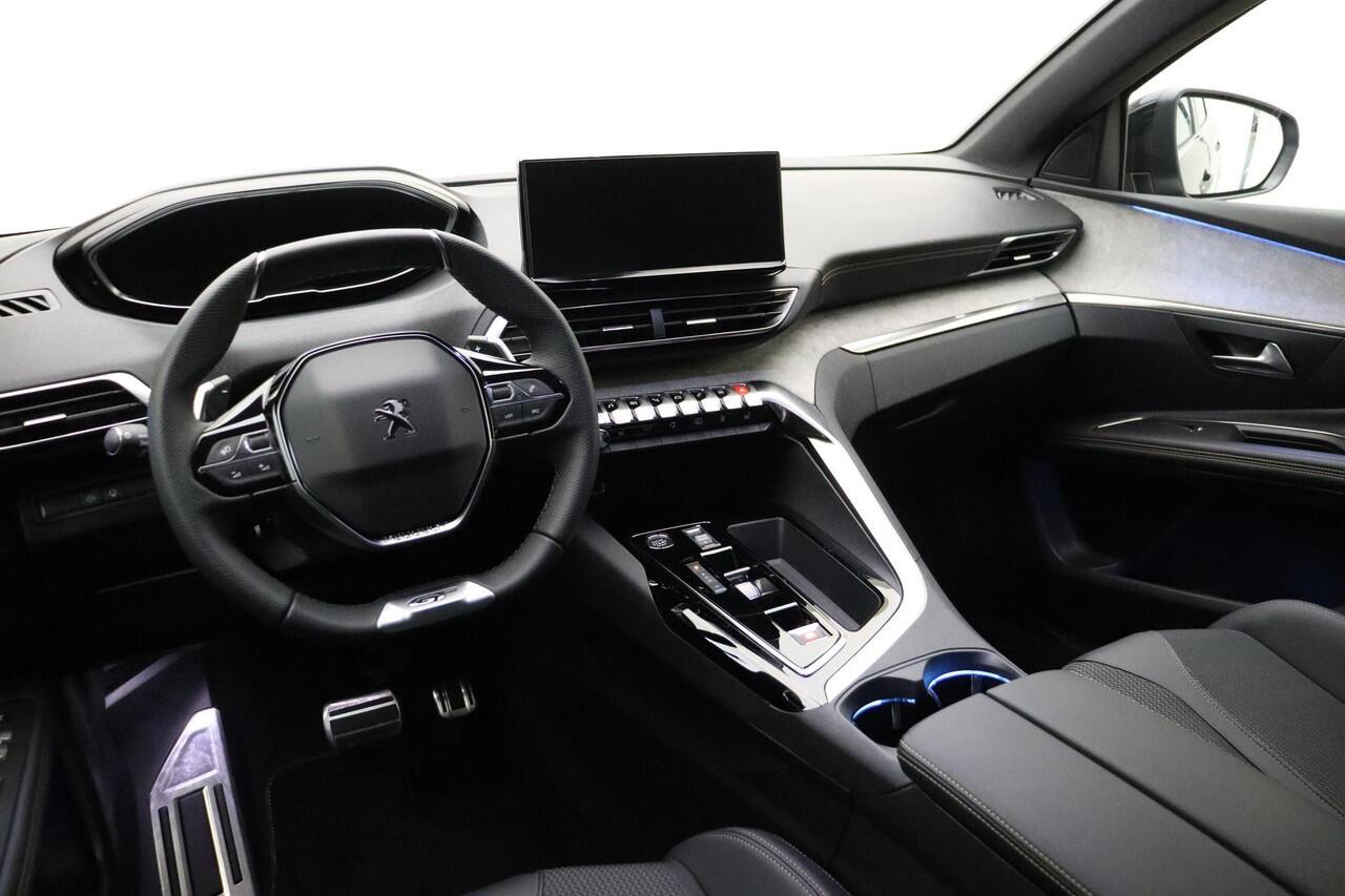 Peugeot 3008 1.2T 130pk Automaat GT | Stoelverwarming | Adaptieve Cruise | Camera | LMV | Dodehoek Sensoren |