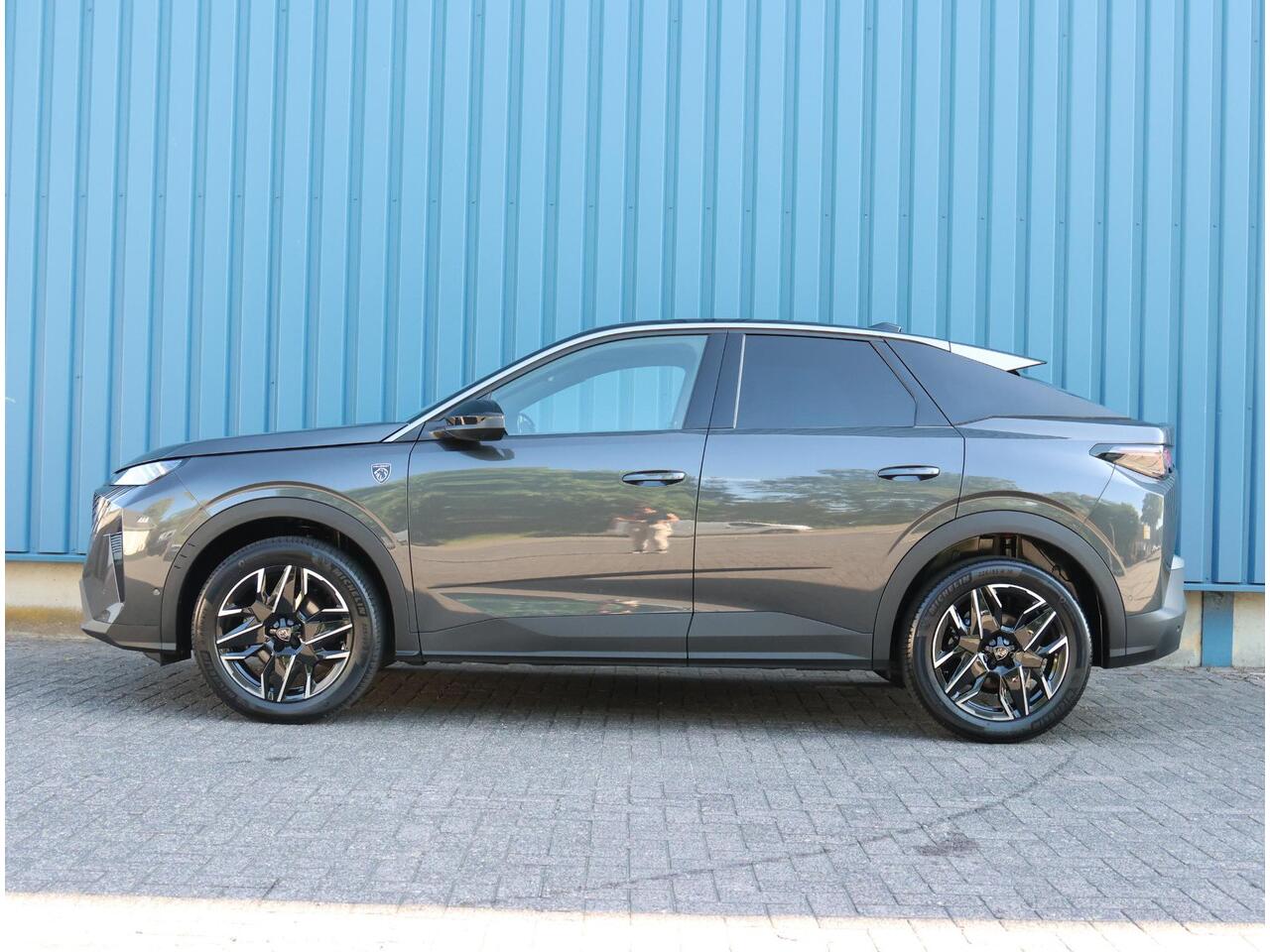 Peugeot 3008 1.2 Hybrid 136PK GT | AUTOMAAT | AppleCarPlay/AndroidAuto | Adaptive Cruise Control | Verwarmbare Voorstoelen | 360'Camera | Alcantara/Leer | Sfeerverlichting | Virt.Cockpit | Keyless | Two-tone | Elektrische Klep |