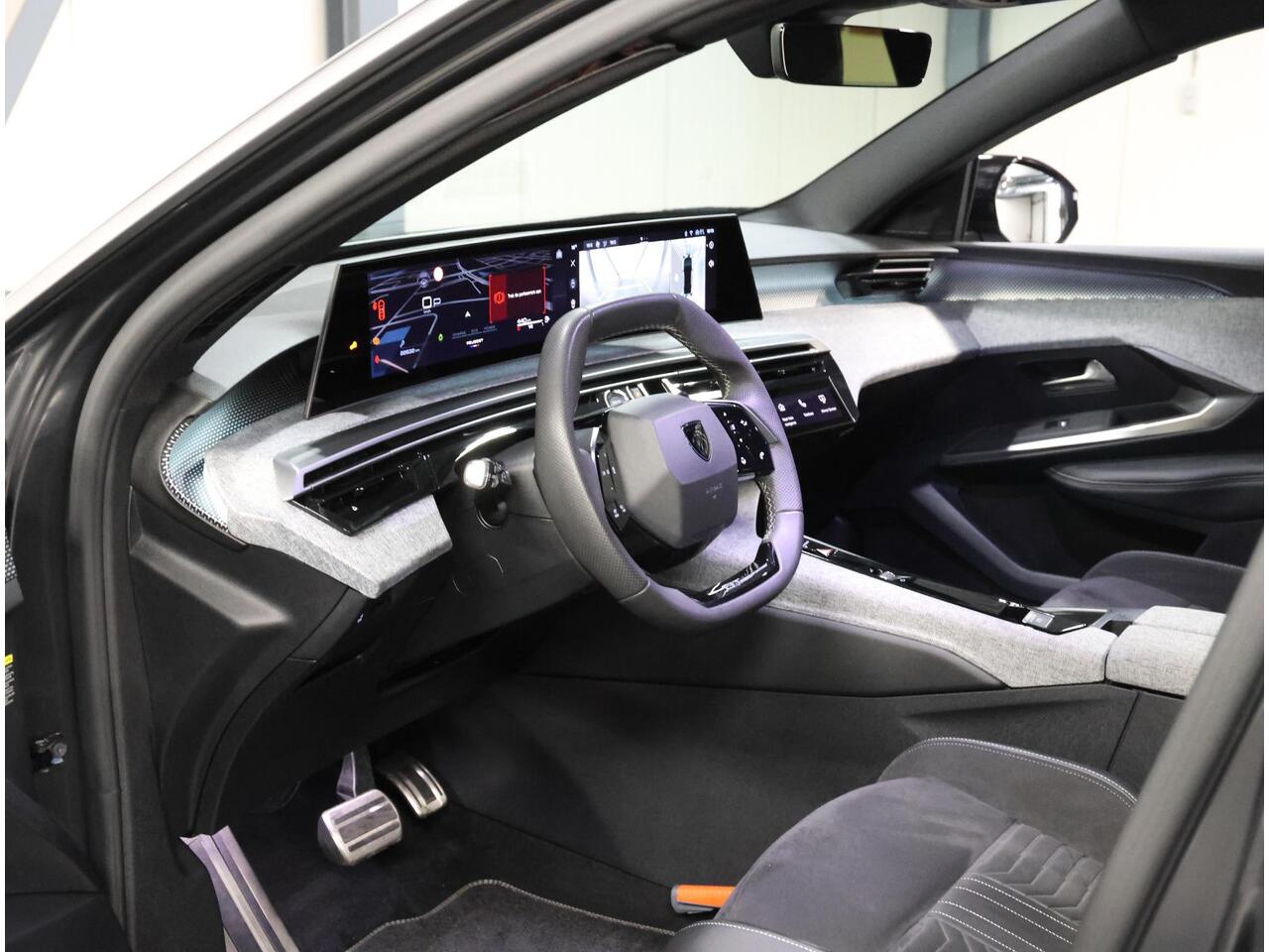 Peugeot 3008 1.2 Hybrid 145PK GT | 1ste eigenaar | AUTOMAAT | AppleCarPlay/AndroidAuto | Adaptive Cruise Control | Stoel/Stuurverwarming | 360'Camera | Alcantara/Leer | Sfeerverlichting | Virt.Cockpit | Keyless | Isofix | Privacy Glass | Parkeersensoren | Electrische 