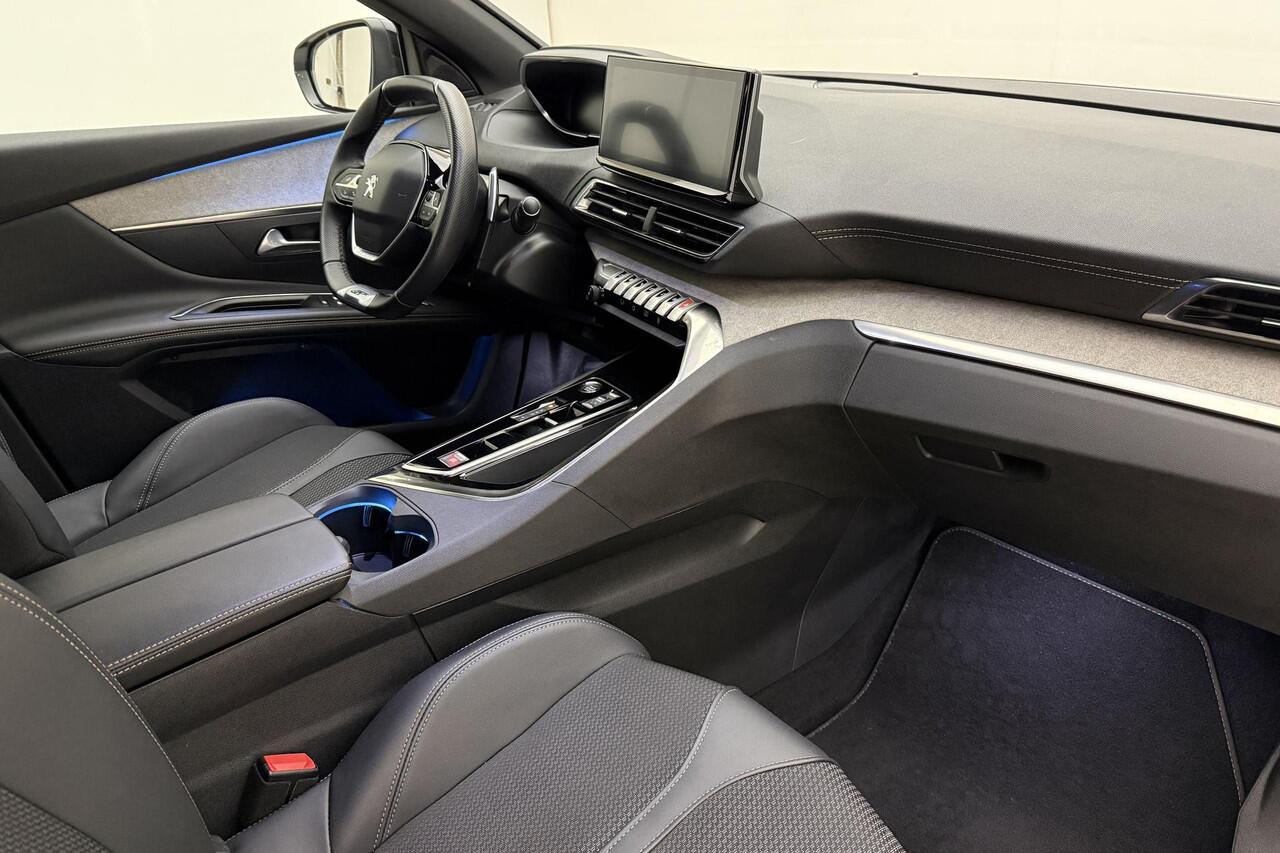 Peugeot 3008 1.2 Hybrid GT 136 PK | Automaat | Camera | Climate Control | Navigatie | Mirror Screen | Apple Carplay | Adaptieve Cruise Control | 1e eigenaar | Dealer onderhouden