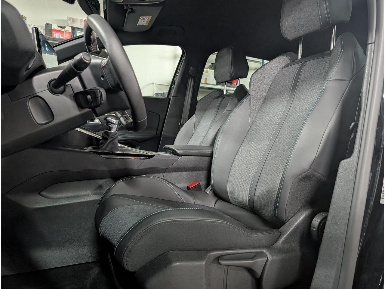 Peugeot 3008 Allure Pack Business 1.2 Turbo 130pk H6 | STOELVERW. | NAVI | 360° CAMERA | CLIMA | CRUISE CONTROL |