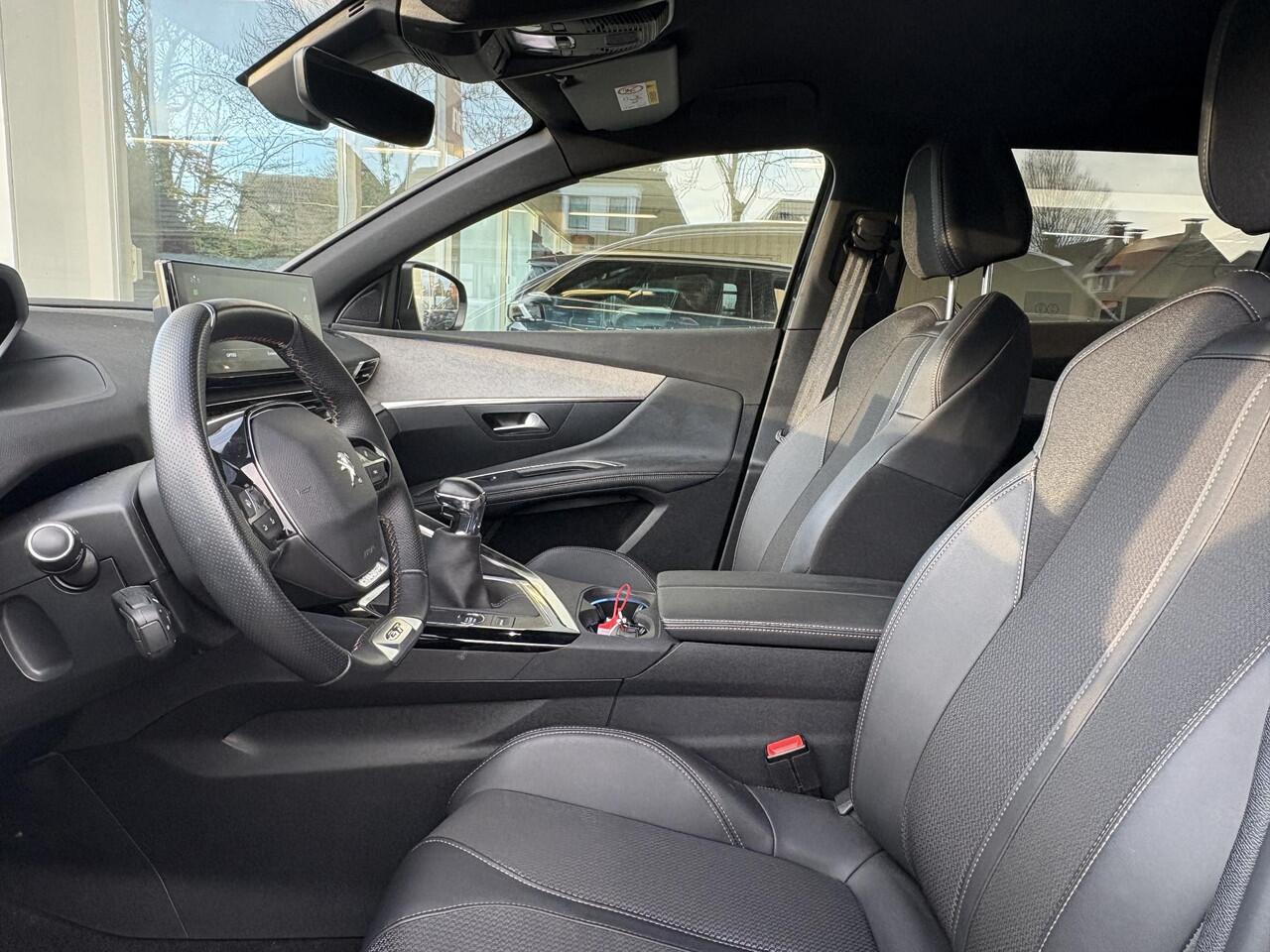 Peugeot 3008 1.2T 130pk GT | Dodehoek detectie | Adaptieve Cruise Control | Full LED | Navigatie | Achteruitrijcamera | Keyless Entry