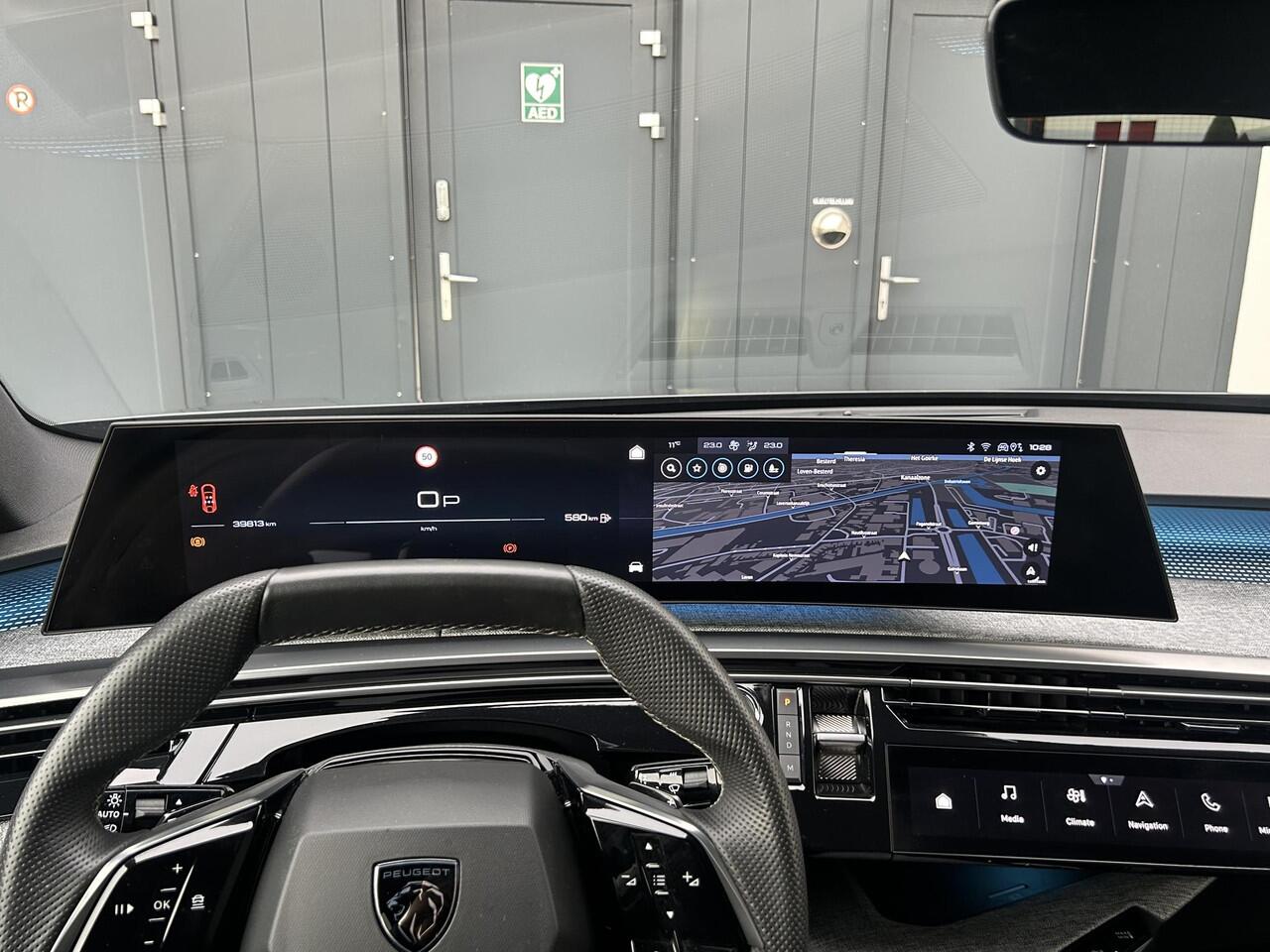 Peugeot 3008 1.2 Hybrid 136 GT | Nieuw model | El. kofferklep | Prijs is rijklaar