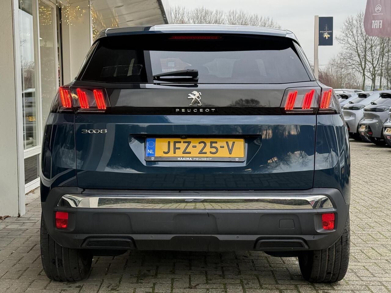 Peugeot 3008 1.2T 130pk Allure Pack Business | Navigatie | Climate & Cruise Control | Camera | Parkeersensoren |