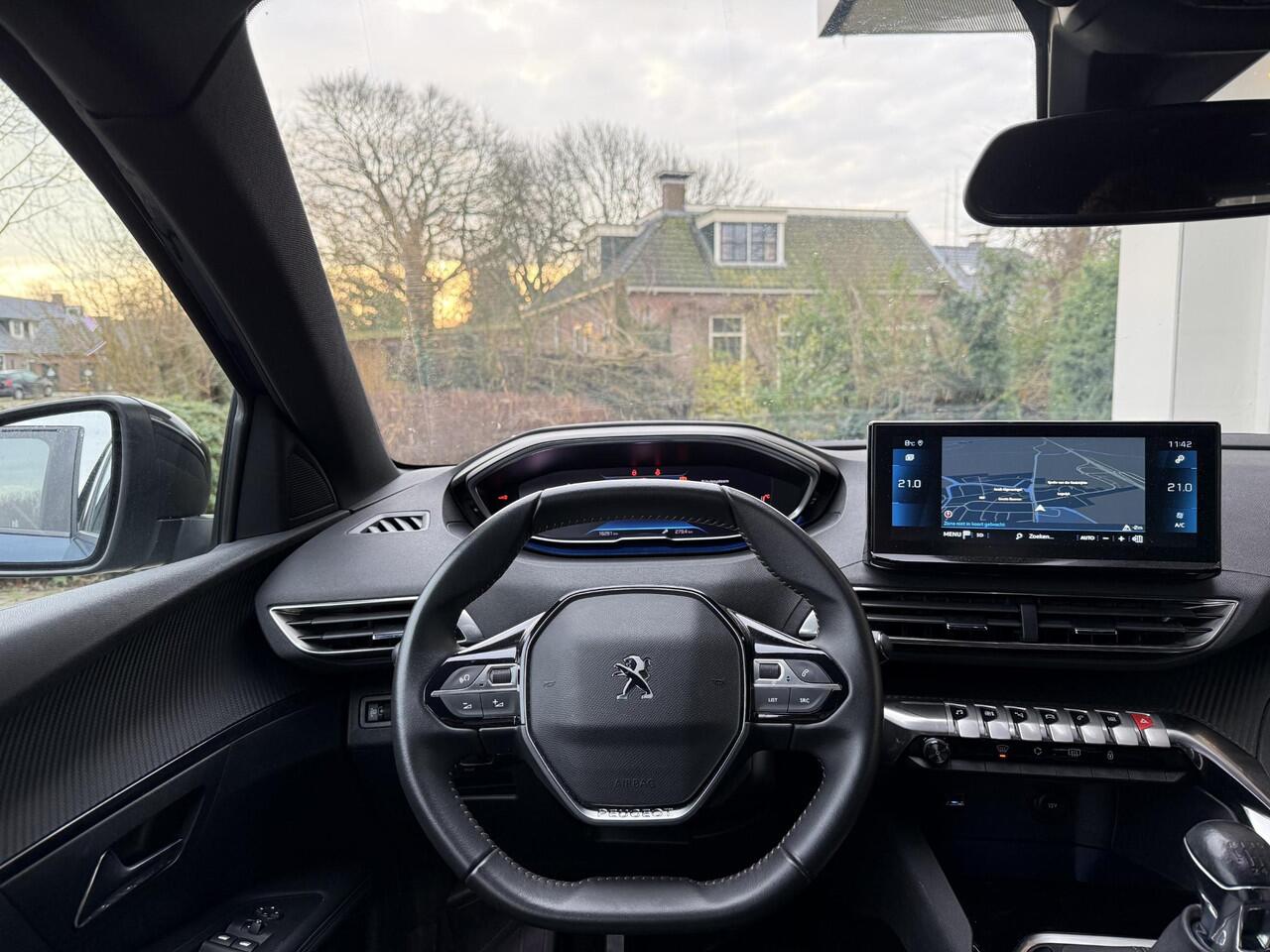 Peugeot 3008 1.2T 130pk Allure Pack Business | Navigatie | Climate & Cruise Control | Camera | Parkeersensoren |