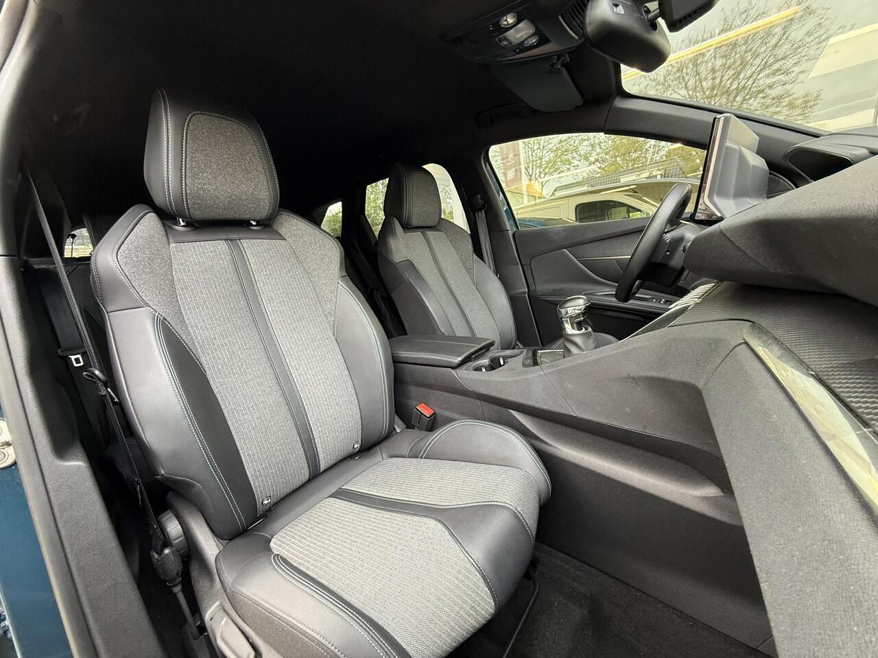 Peugeot 3008 1.2T 130pk Allure Pack Business | Climate & Cruise Control | Navigatie | AppleCarplay/Android Auto | Achteruitrijd Camera |