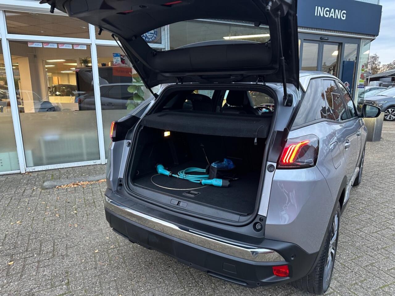 Peugeot 3008 1.6 HYBRID ALLURE PHEV PLUG-IN