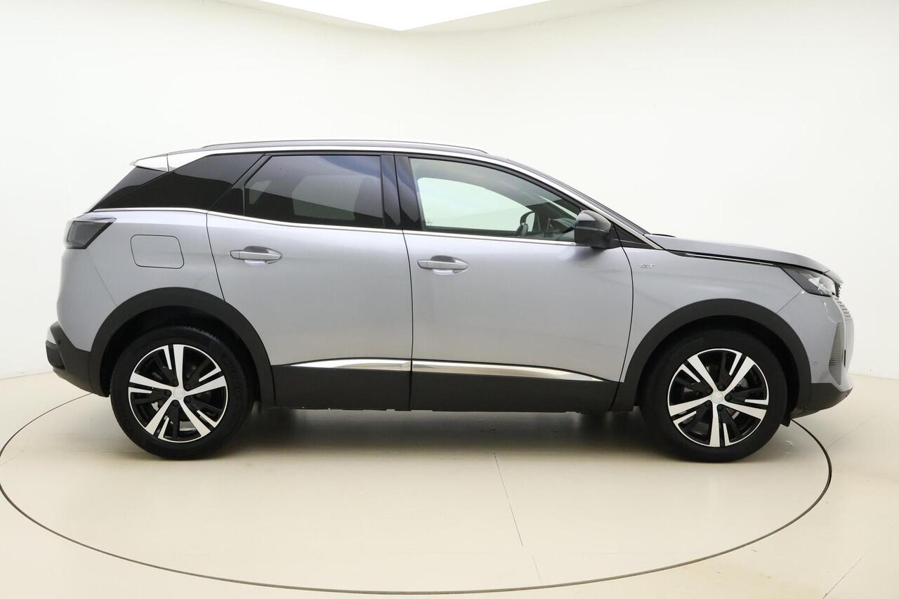 Peugeot 3008 1.2 Hybrid 136 GT Automaat | Navigatie | Climate control | Camera | Lichtmetalen velgen | Keyless | Extra getint glas | Parkeersensoren