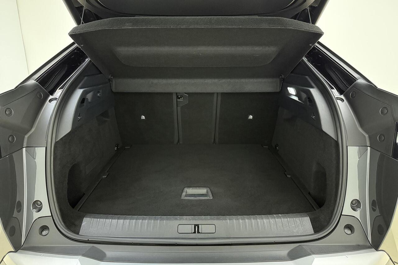 Peugeot 3008 1.2 Hybrid GT 136 PK | Automaat | Camera | Alcantara bekleding | Elektrisch bedienbare achterklep | Adaptieve Cruise Control | 1e eigenaar