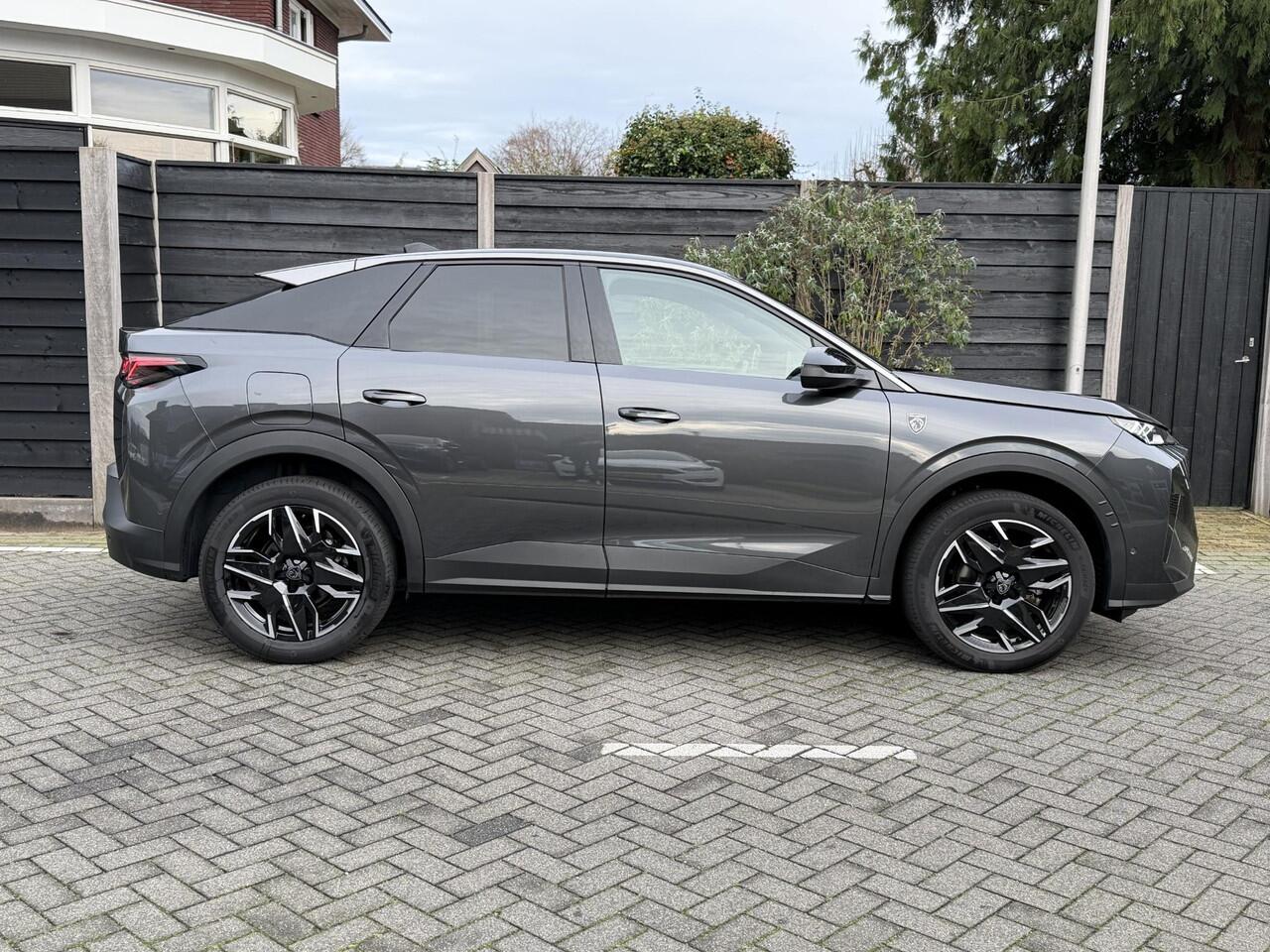 Peugeot 3008 GT 1.2 Hybrid 136PK e-DCS6 Automaat Navigatie, Rondomzichtcamera, Keyless, Alcantara, Stoel & Stuurwielverwarming, Parkeersensoren