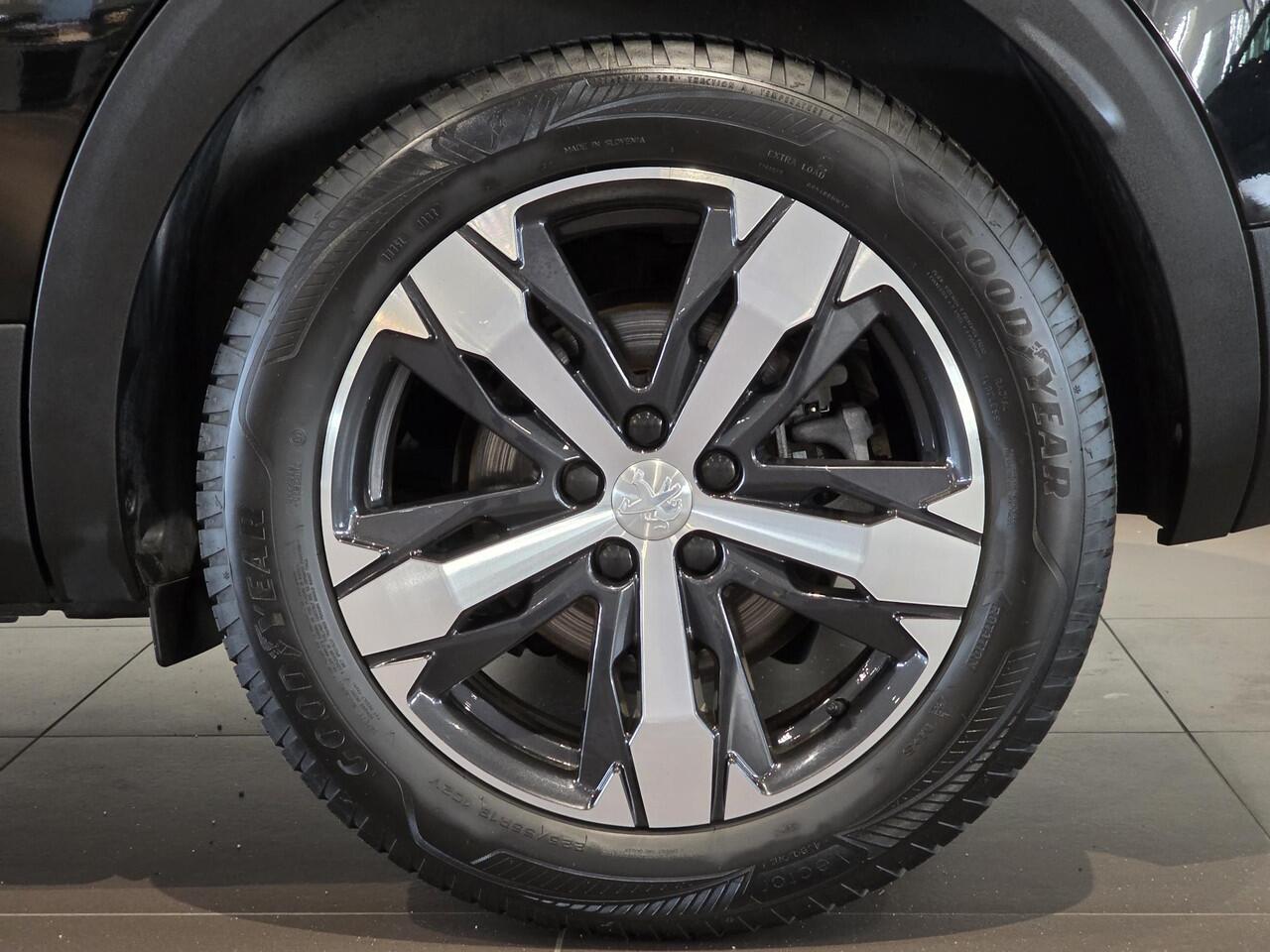 Peugeot 3008 Allure Pack Business 1.2 Turbo 130pk EAT8 | GRIPCONTROL | STOELVERW. | 360° CAMERA | NAVI | KEYLESS ENTRY | ALL-SEASONBANDEN