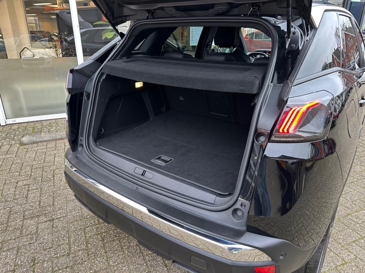 Peugeot 3008 1.6 HYBRID ALLURE PHEV PLUG-IN