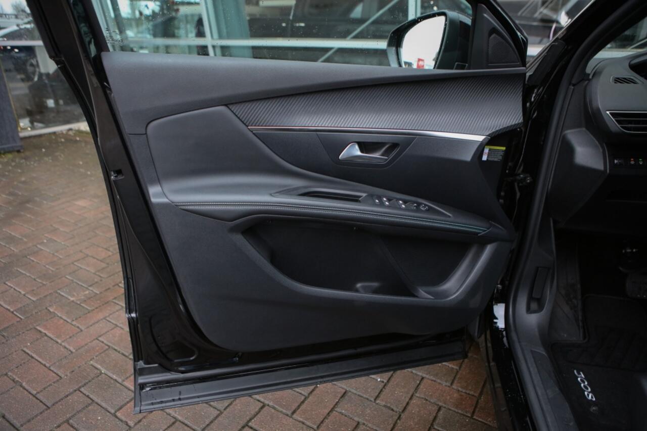 Peugeot 3008 Hybrid | BTW | 180 PK | Adaptieve Cruise Control | Navigatie |