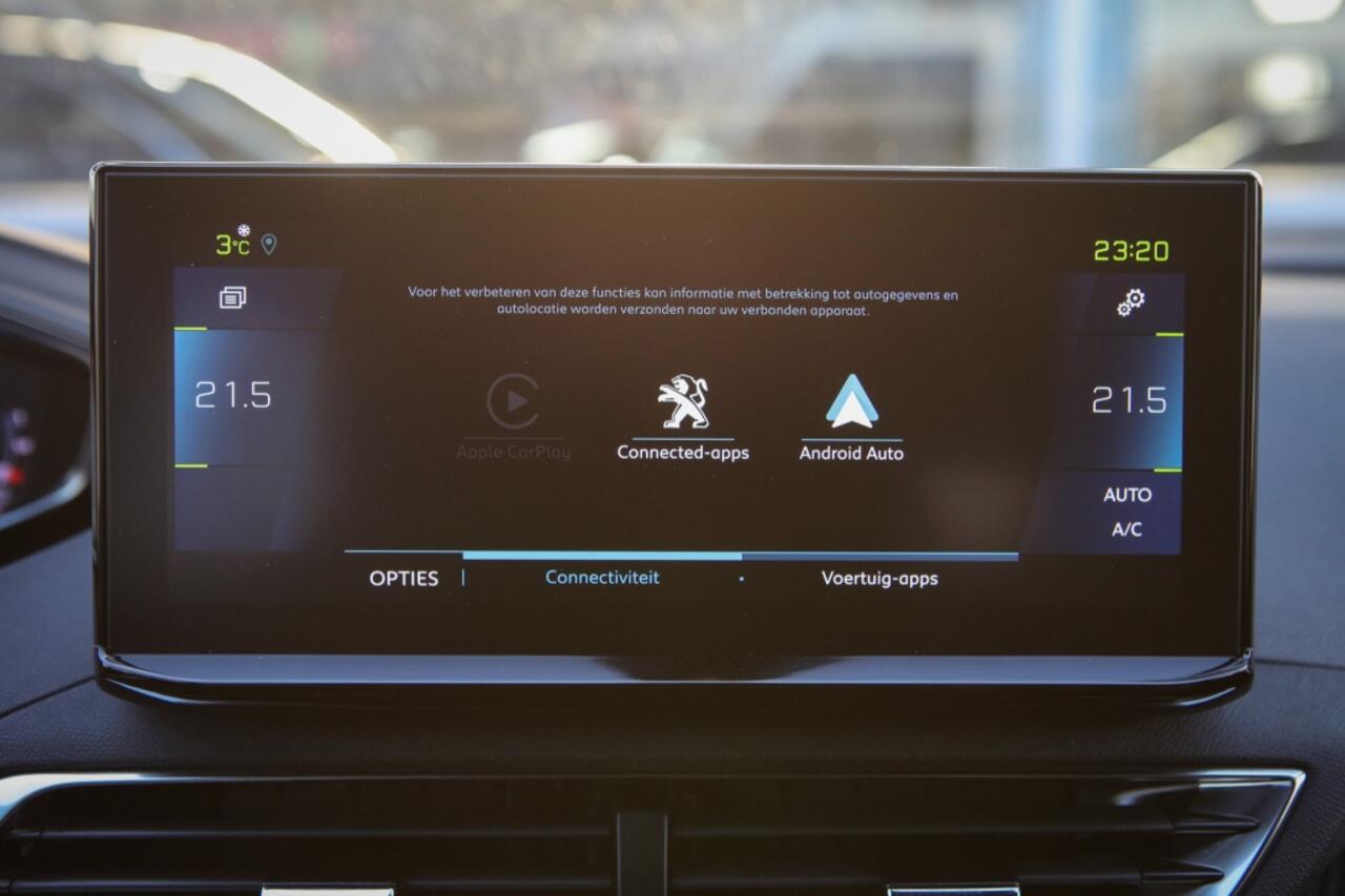 Peugeot 3008 Hybrid | BTW | 180 PK | Adaptieve Cruise Control | Navigatie |