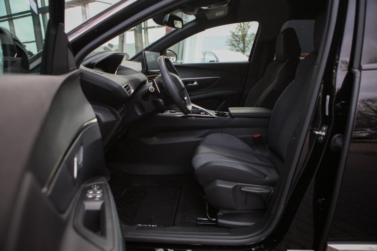 Peugeot 3008 Hybrid | BTW | 180 PK | Adaptieve Cruise Control | Navigatie |