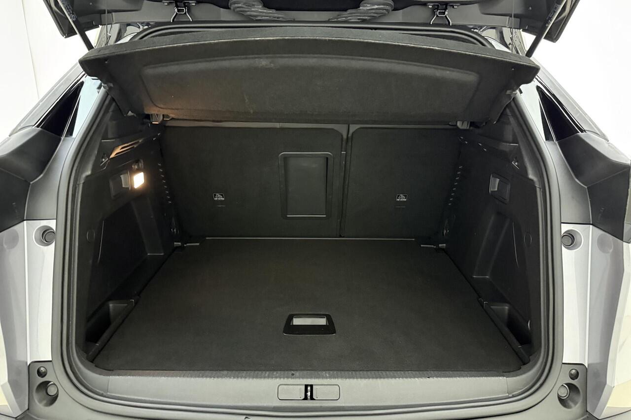 Peugeot 3008 1.2T 130pk GT | Achteruitrijcamera | Parkeersensoren V+A | Cruise & Climate control | Navi | Apple Carplay / Android Auto