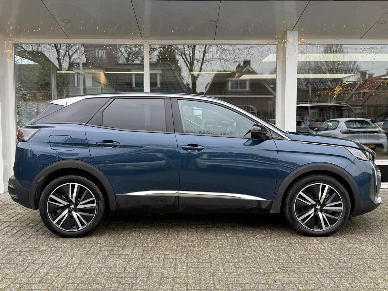 Peugeot 3008 1.6 HYbrid 180 Allure Pack Business | 19 inch | Automaat | Achteruitrijcamera | Electronic climate control | Navigatie systeem