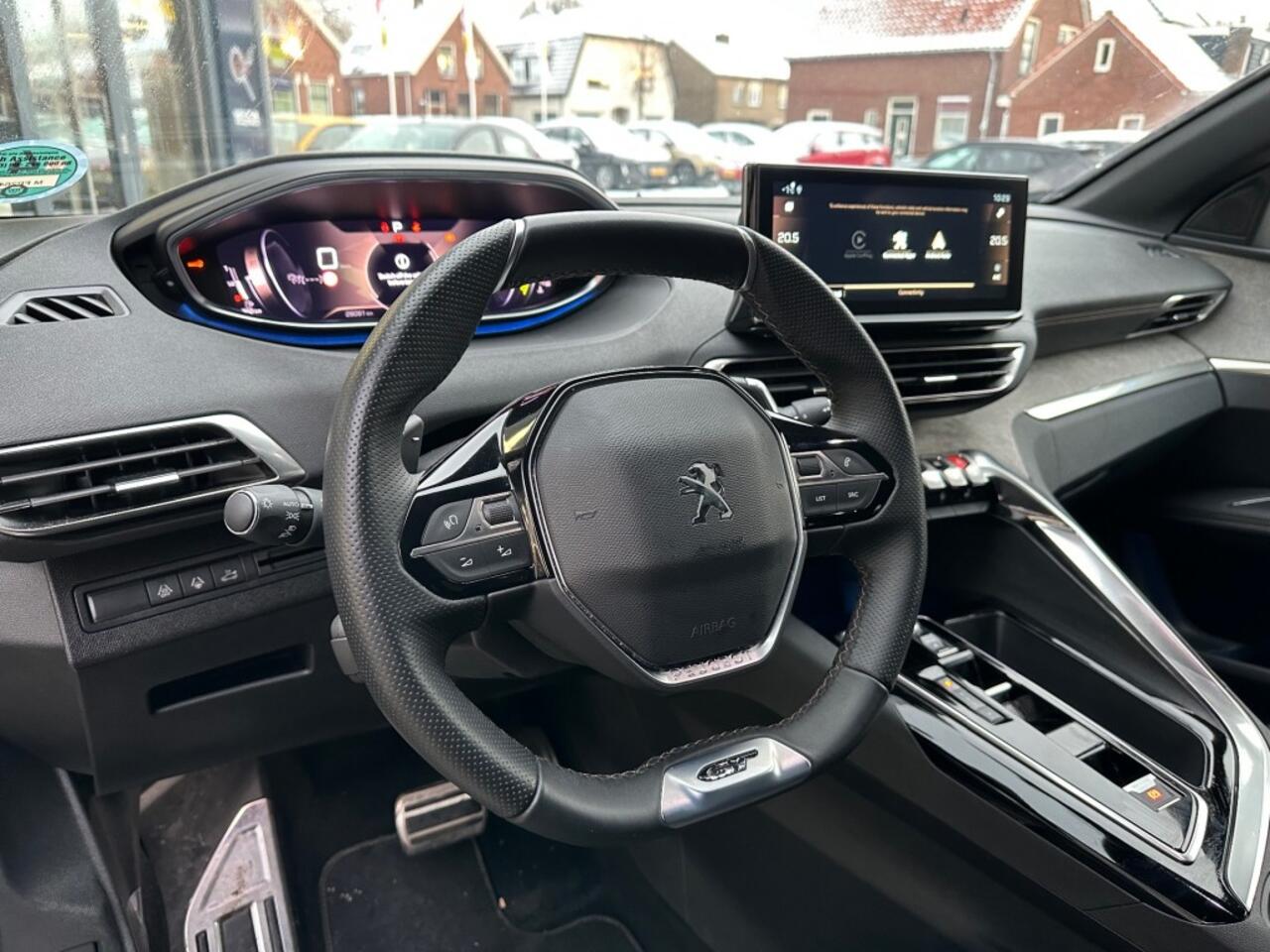 Peugeot 3008 1.2 HYBRID 136 GT