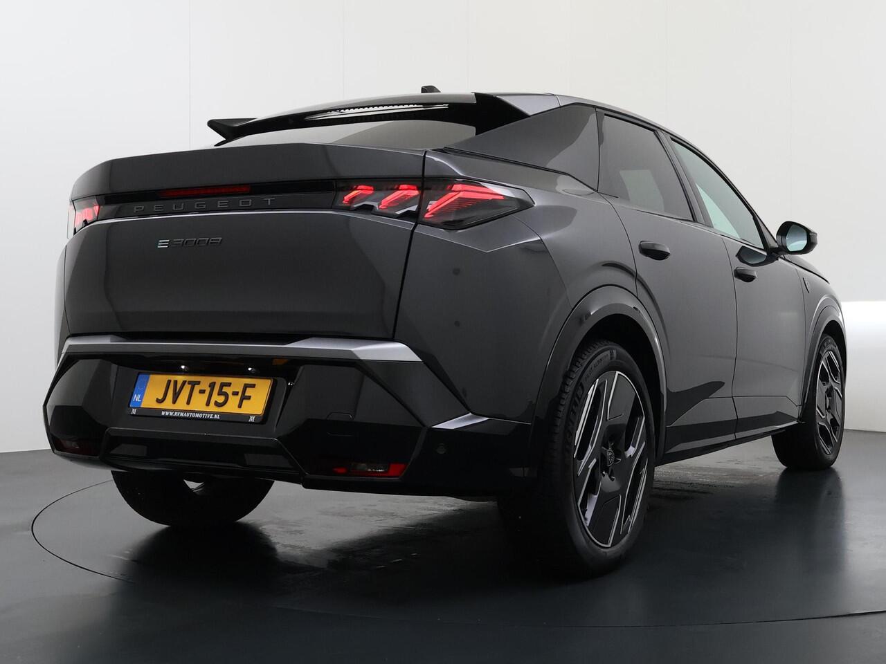Peugeot 3008 E GT Avantage 210 73 kWh SOH 95% WARMTEPOMP | DODE HOEKCENSOR | DEALER ONDERHOUDEN | BTW VERREKENBAAR | RIJKLAARPRIJS incl. 12mnd BOVAG | 100% ongeval verleden vrij.