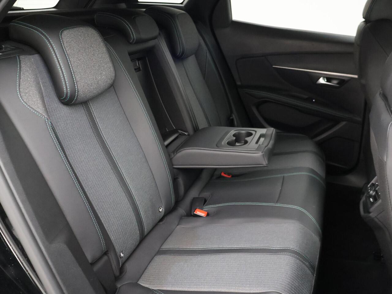 Peugeot 3008 1.6 PLUG-IN HYBRID 225 PK ALLURE PACK PHEV + ADAPTIVE CRUISE | CARPLAY | VIRTUAL COCKPIT