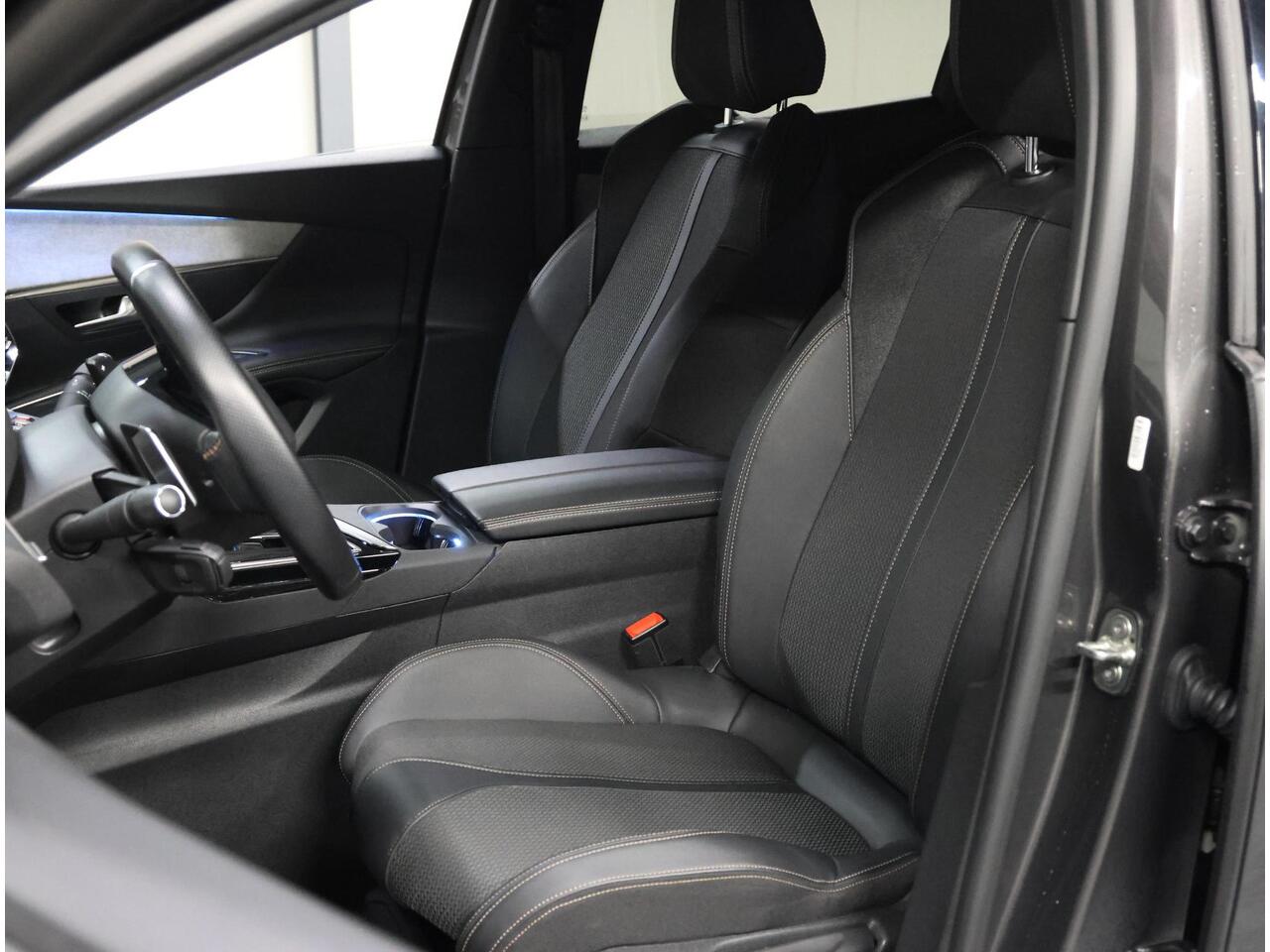 Peugeot 3008 SUV 1.2 136PK Hybrid GT | 1ste eigenaar | AUTOMAAT | AppleCarPlay/AndroidAuto | Adaptive Cruise Control | Camera | Sfeerverlichting | Virt.Cockpit | Keyless | Isofix | Privacy Glass | Parkeersensoren |